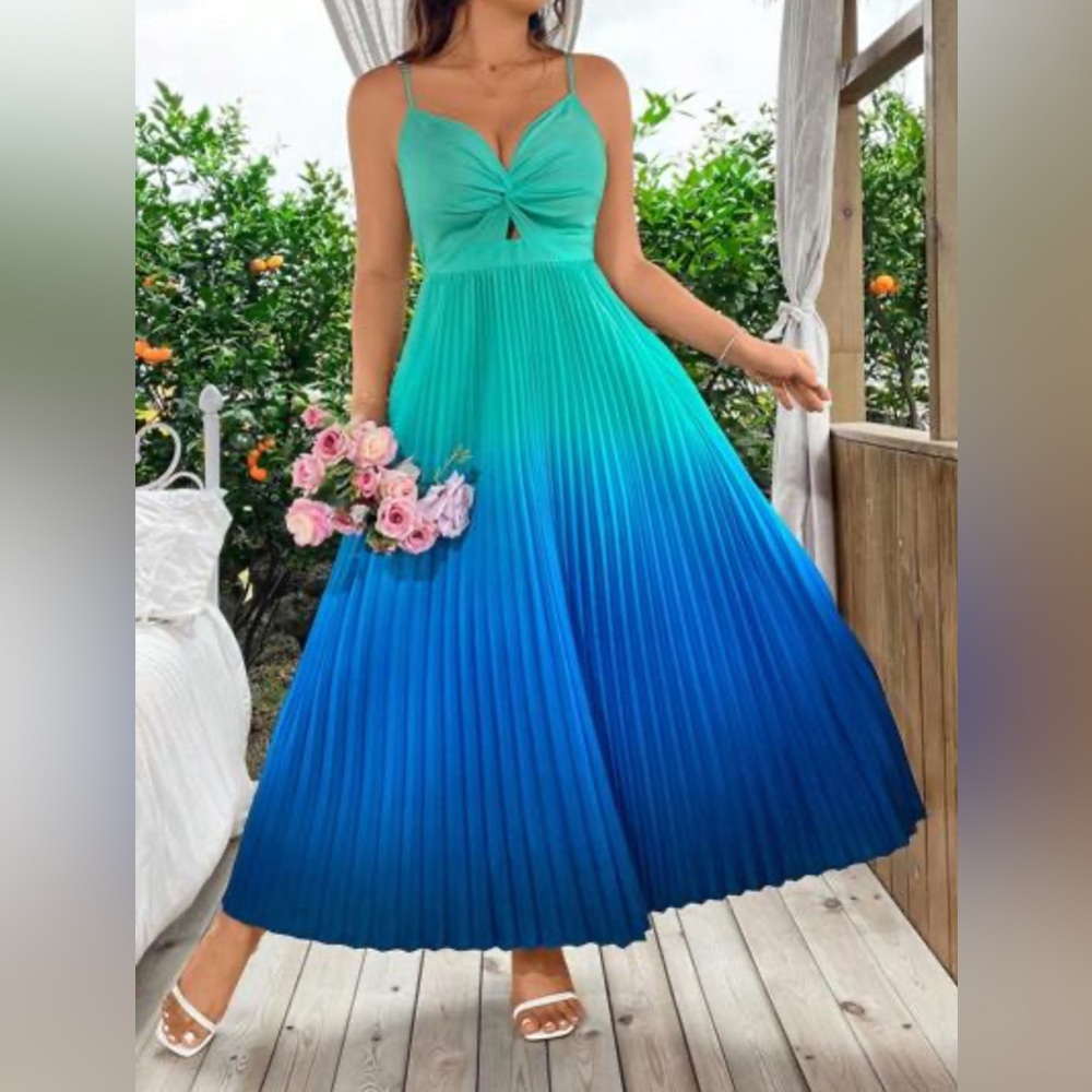 SHEIN Curve Blue Ombre Pleated Dress